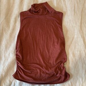 Lululemon Women's Sleeveless Mock Neck Top - Rust